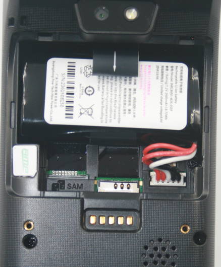 AMP8200 battery installation